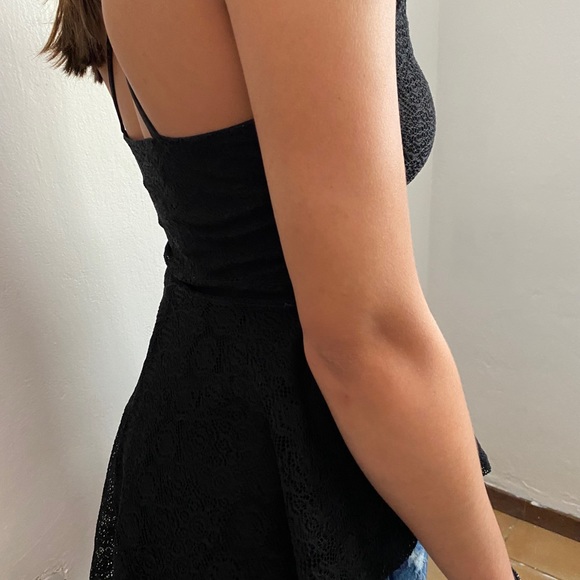 Lace Black Halter Top - Picture 4 of 8